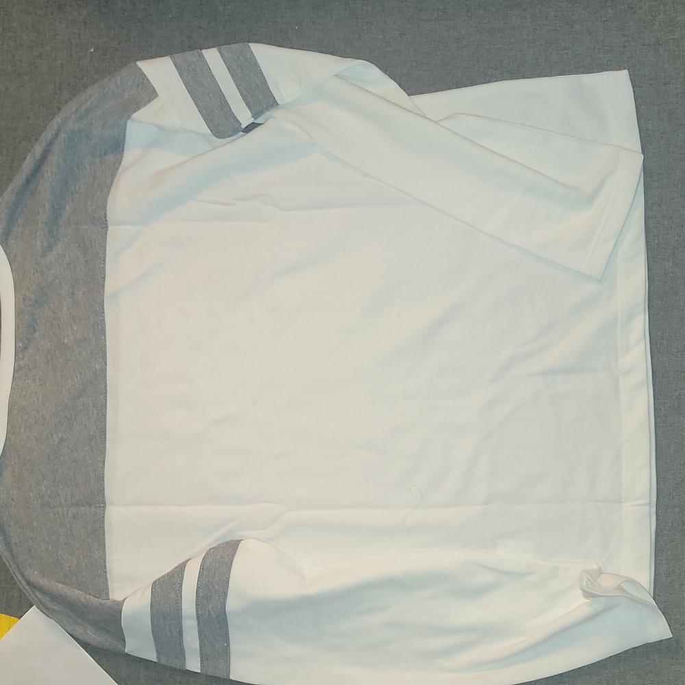 Girl's shirt(C72) - Picture 3 of 3